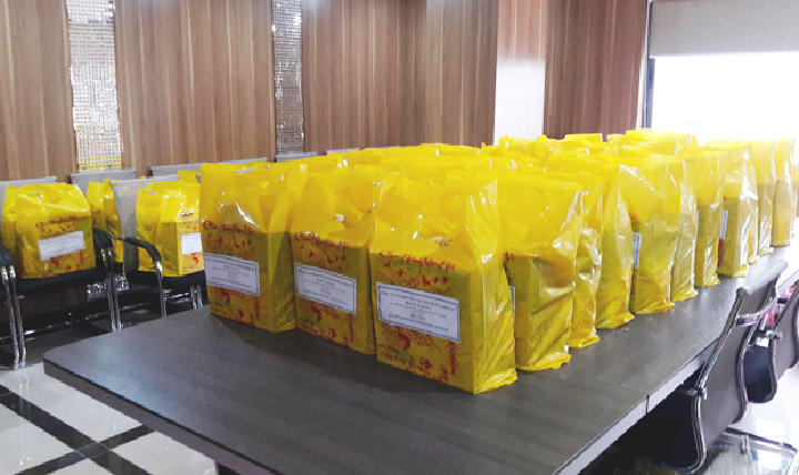 Quà Tết hỗ trợ người nghèo xã Điện Thắng