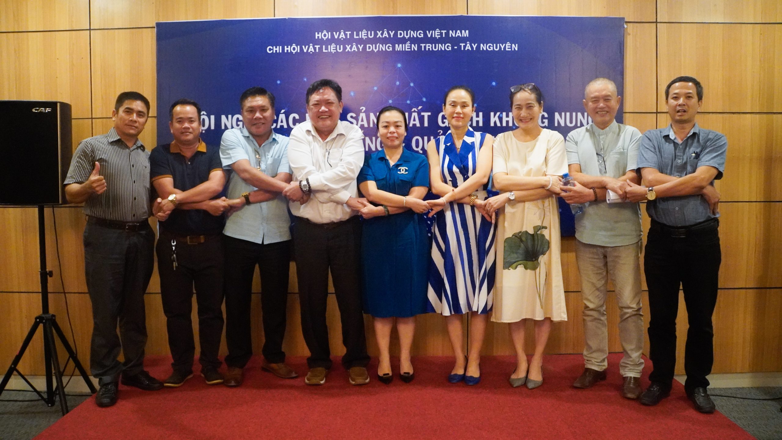 HỘI NGHỊ CÁC NHÀ SẢN XUẤT GẠCH KHÔNG NUNG QUẢNG NAM-ĐÀ NẴNG